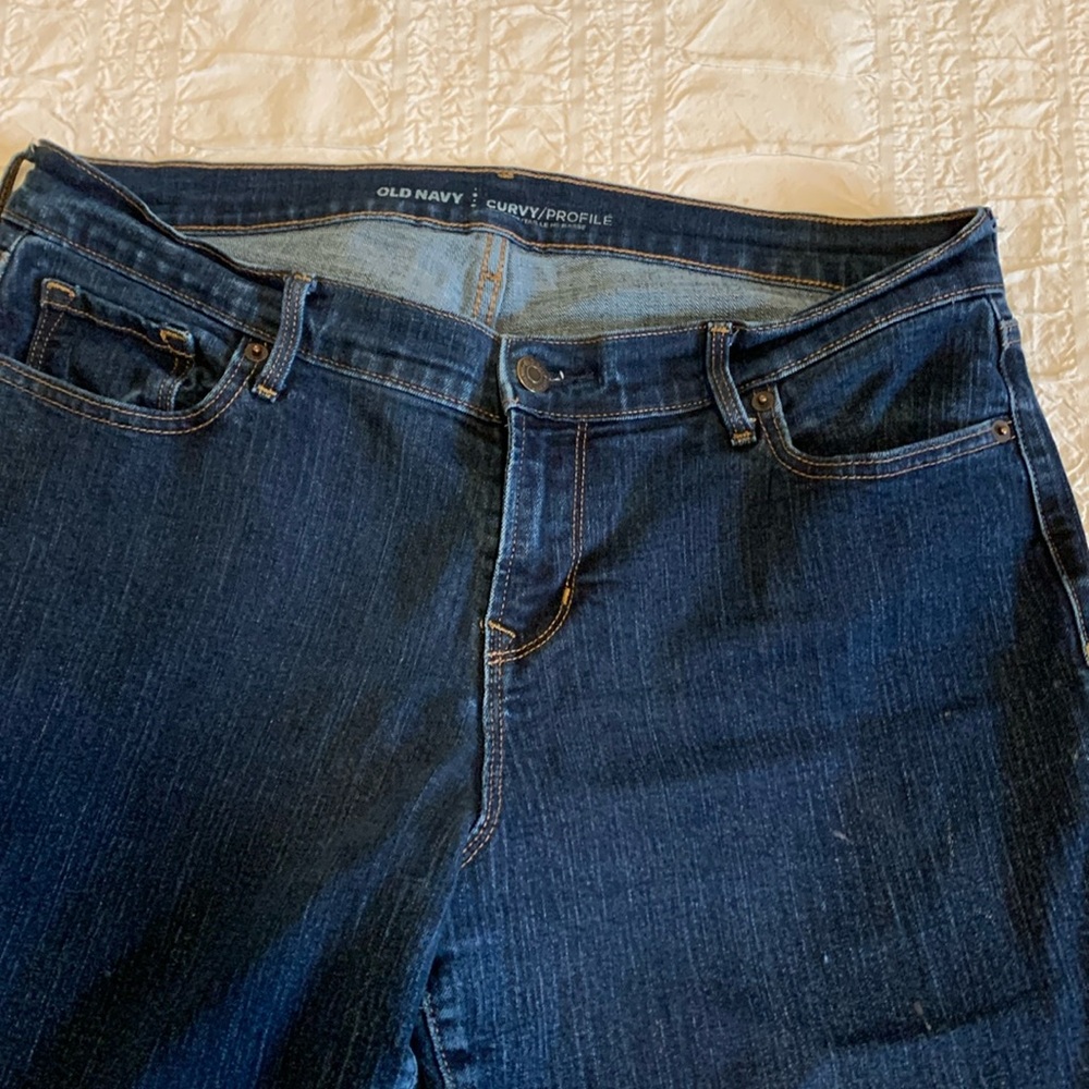 Old navy mid rise curvy jeans.